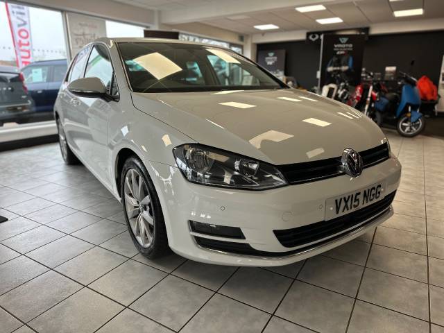 Volkswagen Golf 1.4 TSI 150 GT 5dr Hatchback Petrol White