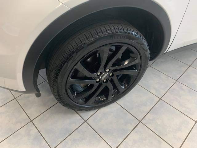 2016 Land Rover Discovery Sport 2.0 TD4 180 HSE Black 5dr Auto