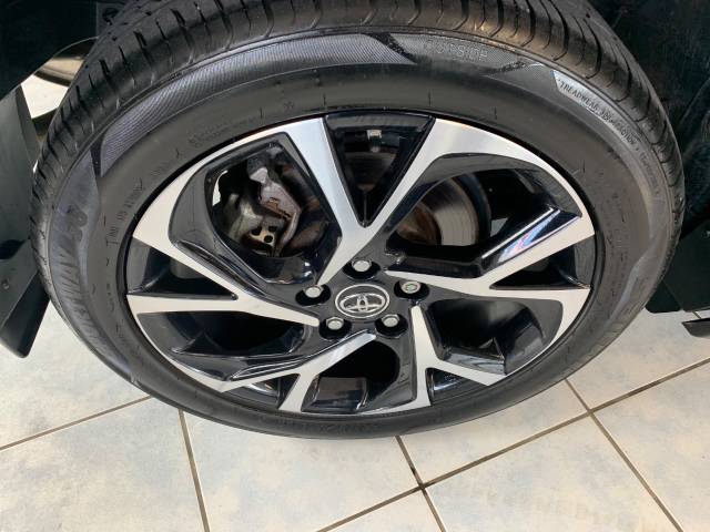 2018 Toyota C-HR 1.8 Hybrid Design 5dr CVT