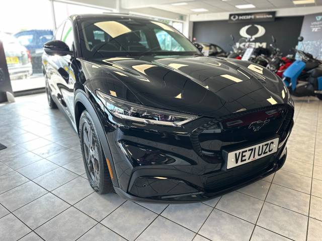 Ford Mustang Mach-e 0.0 198kW Standard Range 68kWh RWD 5dr Auto Hatchback Electric Absolute Black