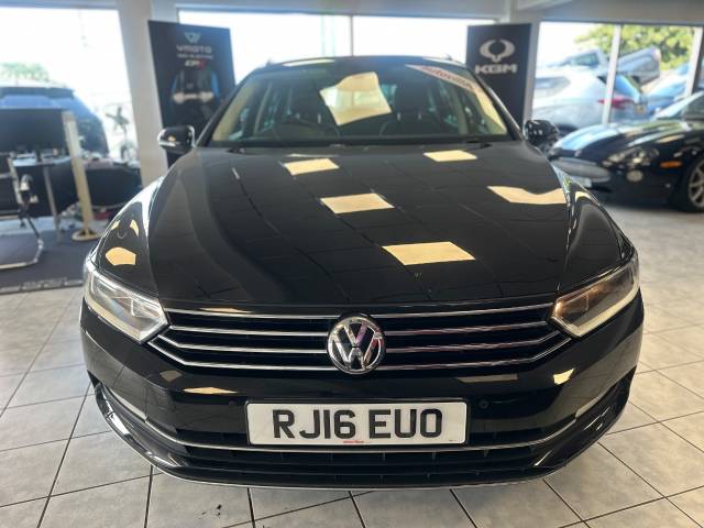 2016 Volkswagen Passat 2.0 TDI GT 5dr