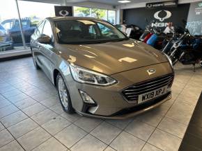 FORD FOCUS 2019 (19) at Autovillage Cheltenham