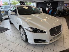 JAGUAR XF 2015 (65) at Autovillage Cheltenham