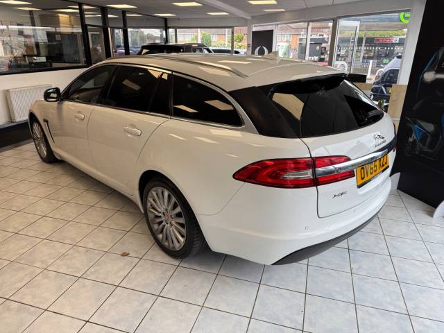 2015 Jaguar XF 2.2d [200] Luxury 5dr Auto