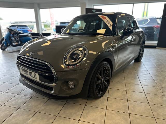2018 Mini Hatchback 1.5 Cooper II 5dr (Chilli Pack)