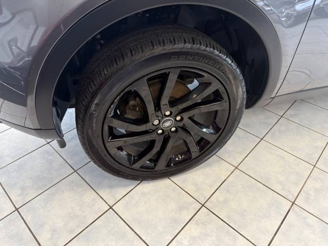 2016 Land Rover Discovery Sport 2.0 TD4 180 HSE Black 5dr Auto