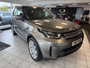LAND ROVER DISCOVERY 2017 (17) at Autovillage Cheltenham