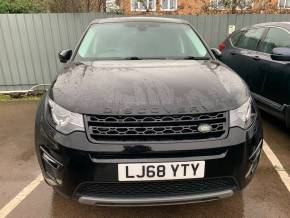 LAND ROVER DISCOVERY SPORT at Autovillage Cheltenham