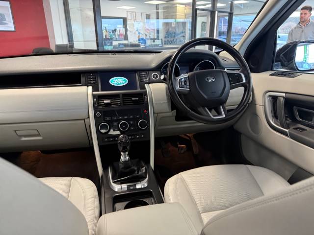 2017 Land Rover Discovery Sport 2.0 TD4 180 HSE 5dr