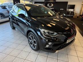 RENAULT CAPTUR at Autovillage Cheltenham