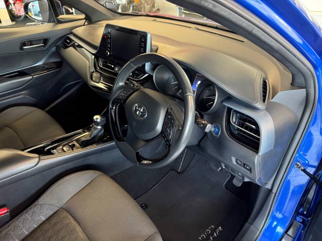 2021 Toyota C-HR 1.8 Hybrid Design 5dr CVT