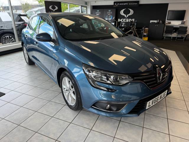 Renault Megane 1.2 TCE Dynamique Nav 5dr Hatchback Petrol Steel Blue Metallic