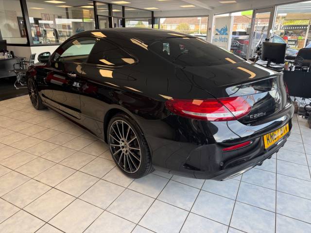 2017 Mercedes-Benz C Class 2.1 C220d AMG Line Premium 2dr Auto
