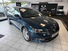 ŠKODA SUPERB at Autovillage Cheltenham