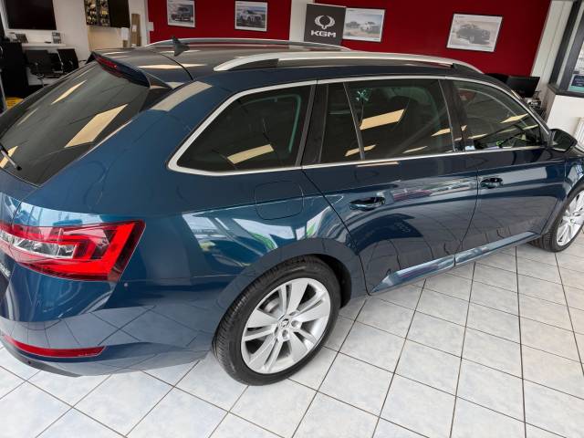2018 Skoda Superb 2.0 TDI CR SE L Executive 5dr DSG [7 Speed]