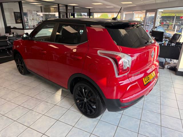 2017 SsangYong Tivoli 1.6 D ELX 5dr 4X4 Auto (Black Pack)