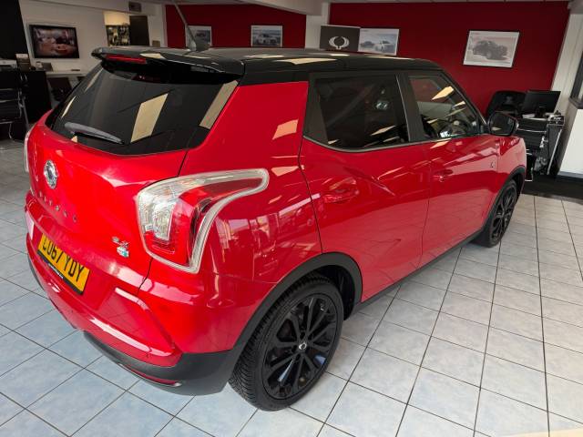 2017 SsangYong Tivoli 1.6 D ELX 5dr 4X4 Auto (Black Pack)