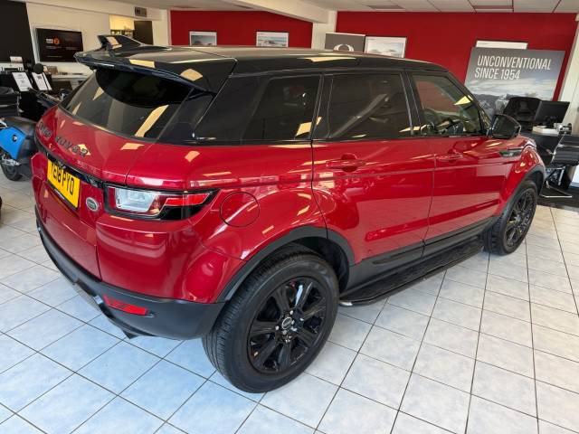 2018 Land Rover Range Rover Evoque 2.0 TD4 SE Tech 5dr Auto (Black Pack)