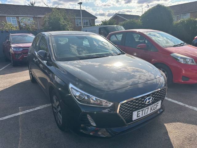 Hyundai i30 1.4T GDI SE Nav 5dr DCT Hatchback Petrol Phantom Black Metallic