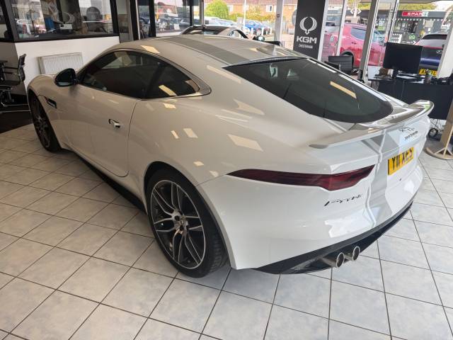 2019 Jaguar F-Type 5.0 V8 R-Dynamic Coupe 2dr Auto AWD Euro 6 (s/s) (450 ps)