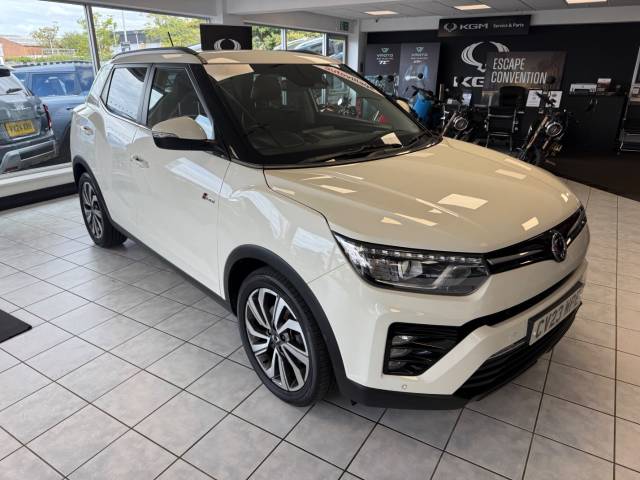 SsangYong Tivoli 1.5P Ultimate Auto 5dr Hatchback Petrol Grand White