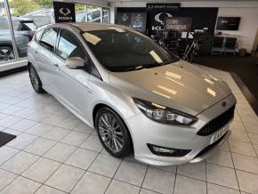 FORD FOCUS at Autovillage Cheltenham