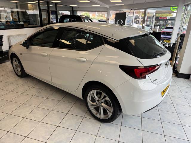 2020 Vauxhall Astra 1.2 Turbo SRi